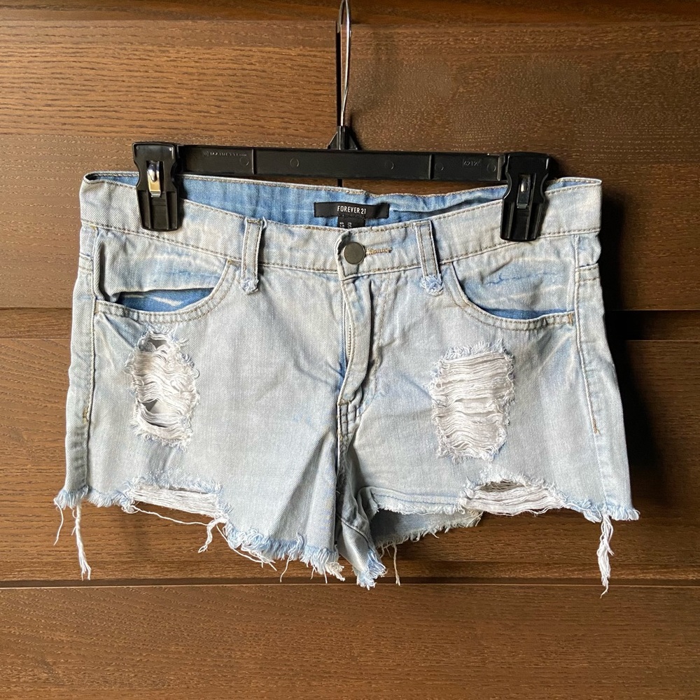 Forever 21 light wash distressed cutoff shorts, size 25